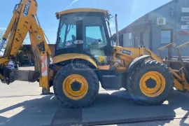 JCB, 4 CX