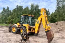 JCB, 4 CX