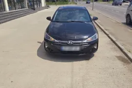 Hyundai, Elantra