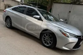 Toyota, Camry