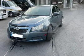 Chevrolet, Cruze