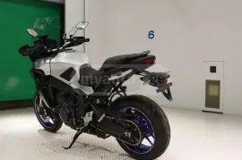 Yamaha, MT-09 Tracer (FJ-09)