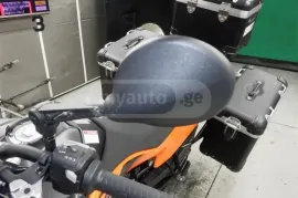 KTM, 890 Duke