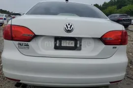 Volkswagen, Jetta