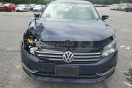 Volkswagen, Passat