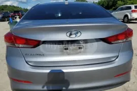 Hyundai, Elantra