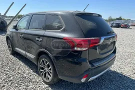 Mitsubishi, Outlander