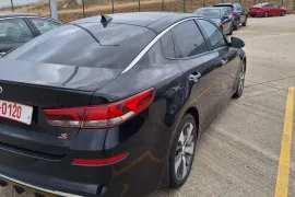 Kia, Optima