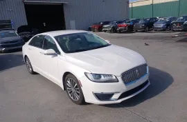 Lincoln, MKZ