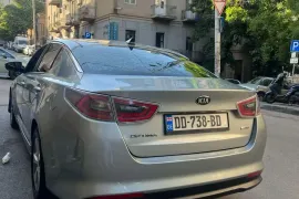 Kia, Optima