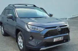 Toyota, RAV4