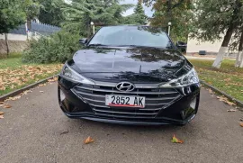 Hyundai, Elantra