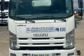 Isuzu, NPR 8