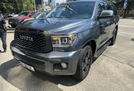 Toyota, Sequoia