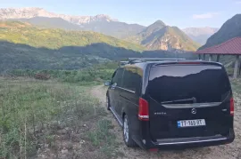 Mercedes-Benz, V-Class, V 220