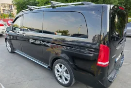 Mercedes-Benz, V-Class, V 220