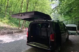 Mercedes-Benz, V-Class, V 220