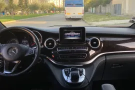Mercedes-Benz, V-Class, V 220