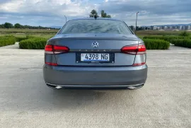 Volkswagen, Passat