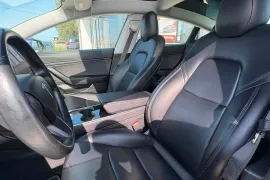 Tesla, Model 3