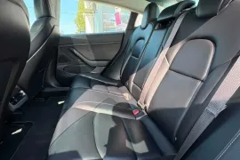 Tesla, Model 3