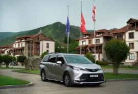 Toyota, Sienna