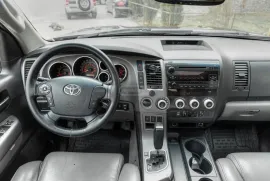 Toyota, Sequoia