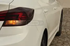 Hyundai, Elantra