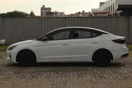Hyundai, Elantra