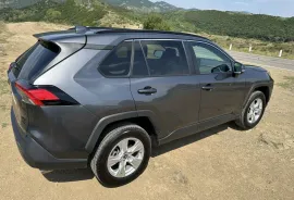 Toyota, RAV4