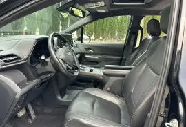 Toyota, Sienna