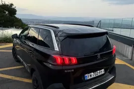 Peugeot, 5008