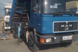 ქირავდება 10-ტონიანი ამწე-მანიპულატორი