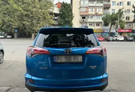 Toyota, RAV4