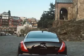 Jaguar , XJ