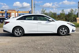 Hyundai, Elantra