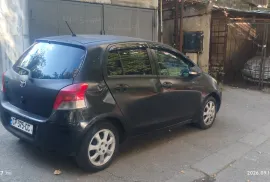 Toyota, Vitz