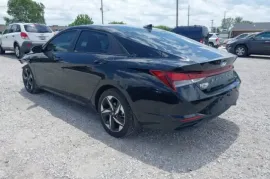 Hyundai, Elantra