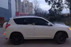 Toyota, RAV4