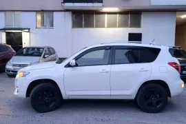 Toyota, RAV4