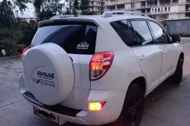 Toyota, RAV4