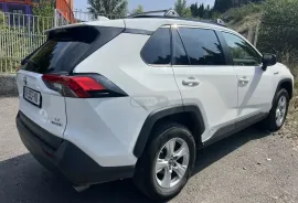 Toyota, RAV4