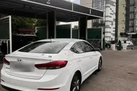Hyundai, Elantra
