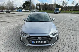 Hyundai, Elantra