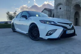 Toyota, Camry