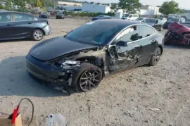 Tesla, Model 3