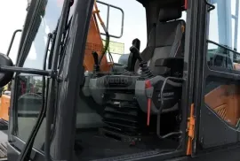 Doosan, DX140W-5