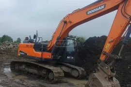Doosan, DX225LCA