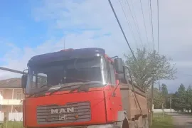 Man, 41.370