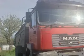 Man, 41.370